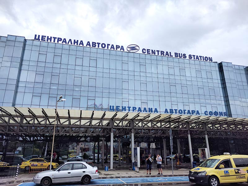 La stazione centrale degli autobus di Sofia per tutti i collegamenti internazionali e nazionali in Bulgaria.