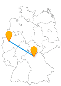 Mit der Reise im Fernbus Bamberg Essen können Sie einen schönen Park und ein Rathaus mitten im Wasser entdecken.
