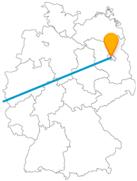 Entdecken Sie auf Ihrer Reise im Fernbus zwischen Berlin und Paris das Currywurstmuseum oder fahren mit der Seilbahn zum Sacré-Cœur.