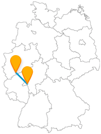 Machen Sie mit dem Fernbus zwischen Bonn und Wiesbaden eine Rathaus-Tour.