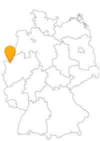 Der Fernbus Dinslaken führt Sie zunächst einmal nach Duisburg, Bottrop, Wesel oder Oberhausen.