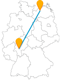 Der Fernbus von Frankfurt nach Rostock verbindet den größten deutschen Flughafen mit einem der größten deutschen Kreuzfahrthäfen.